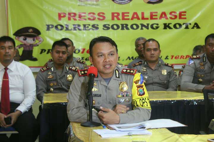 Kapolres Sorong Kota AKBP Mario Siregar SIK MH.