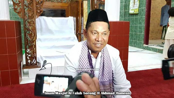 Imam Masjid Al Falah Apresiasi Kaum Bapak GKI Sion Klabala