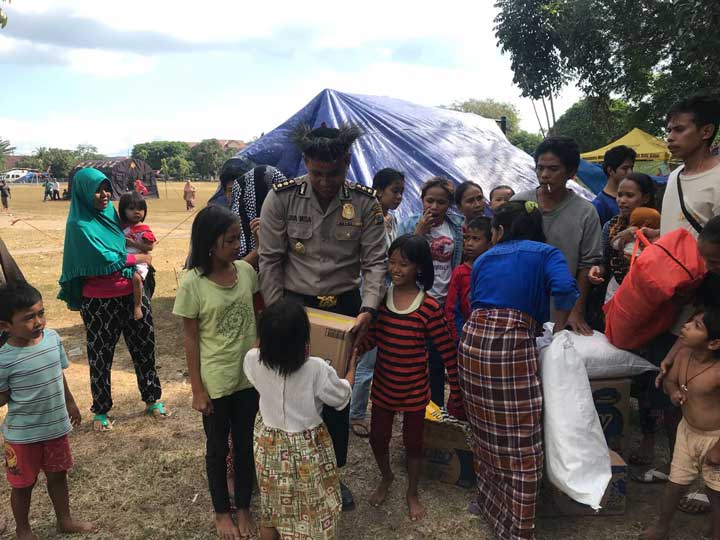 230 Juta Bantuan Kemanusiaan Polda Papua Barat untuk Bencana Lombok Tersalurkan
