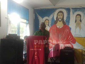 Gubernur Papua Barat Dominggus Mandacan