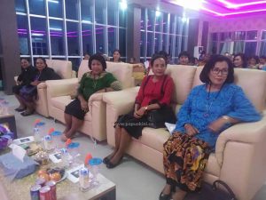 Dharma Wanita Persatuan Papua Barat Berbagi Kasih