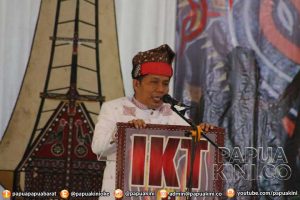 Pelantikan Pengurus IKT, Gubernur Papua Barat Puji Etos Kerja Toraja