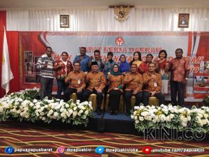 Tutup Rakerda, Ketua Dekranasda Papua Barat Ingatkan Harus Mampu Berkarya