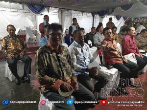 Hujan Deras Tak Kurangi Khusyuknya Natal Gabungan Pemprov Papua Barat