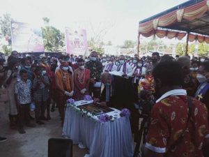 Gubernur Hadiri Pentahbisan Gereja Syalom Klamalu