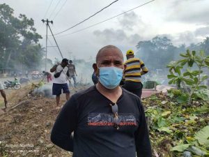 Jelang Ramadan, Pemuda Kei Manokwari Baksos Bersihkan Pemakaman Islam Pasir Putih