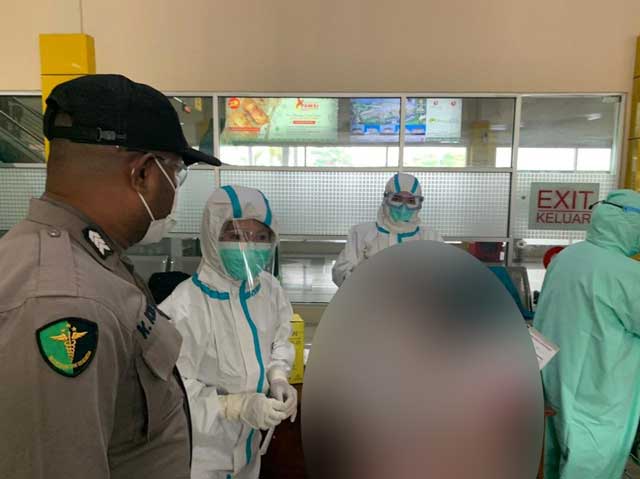 2 Penumpang Batik Air Dari Sorong Positif Test Antigen Covid 19 di Bandara Rendani
