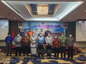 Syukuran Pelantikan, Bupati Teluk Bintuni dan Wabup Minta Arahan dan Nasihat