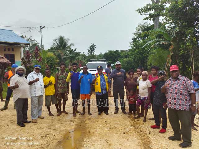 Jalan Tembus ke Kampung Klarion, Warga Terima Kasih Gubernur Papua Barat