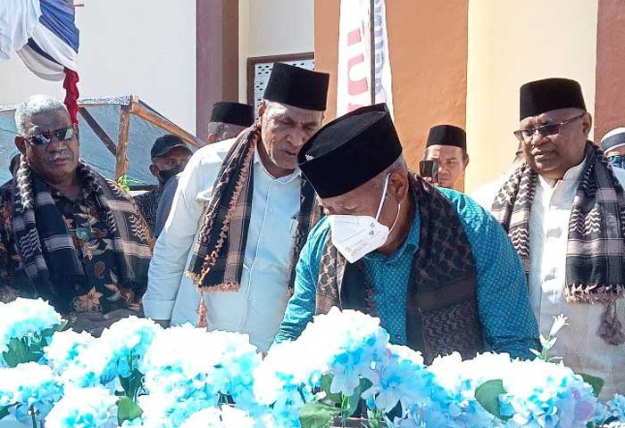 Gubernur Papua Barat Harap Masjid Agung Darul Ulum Pancarkan Cahaya Islam