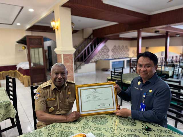 Kepala Bapenda Papua Barat Terbaik 2 Diklatpim Tingkat II